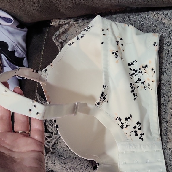 Cacique Bra 🤍 - Picture 4 of 7